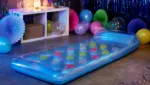 Partyideen mit Luftmatratze: Spiele, Deko, Themenabende